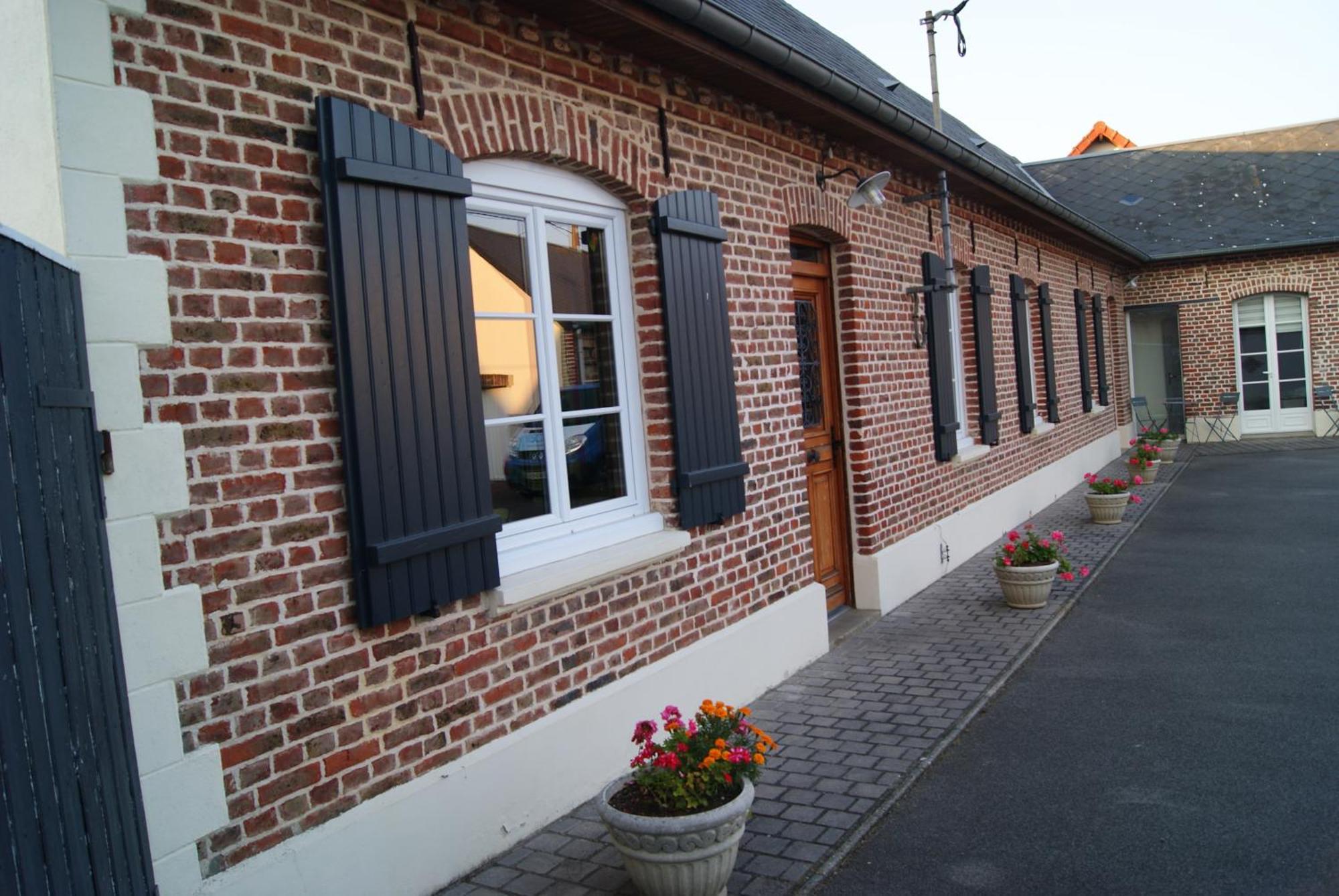 Bed and Breakfast La Longere De Suzanne Arrest Екстер'єр фото